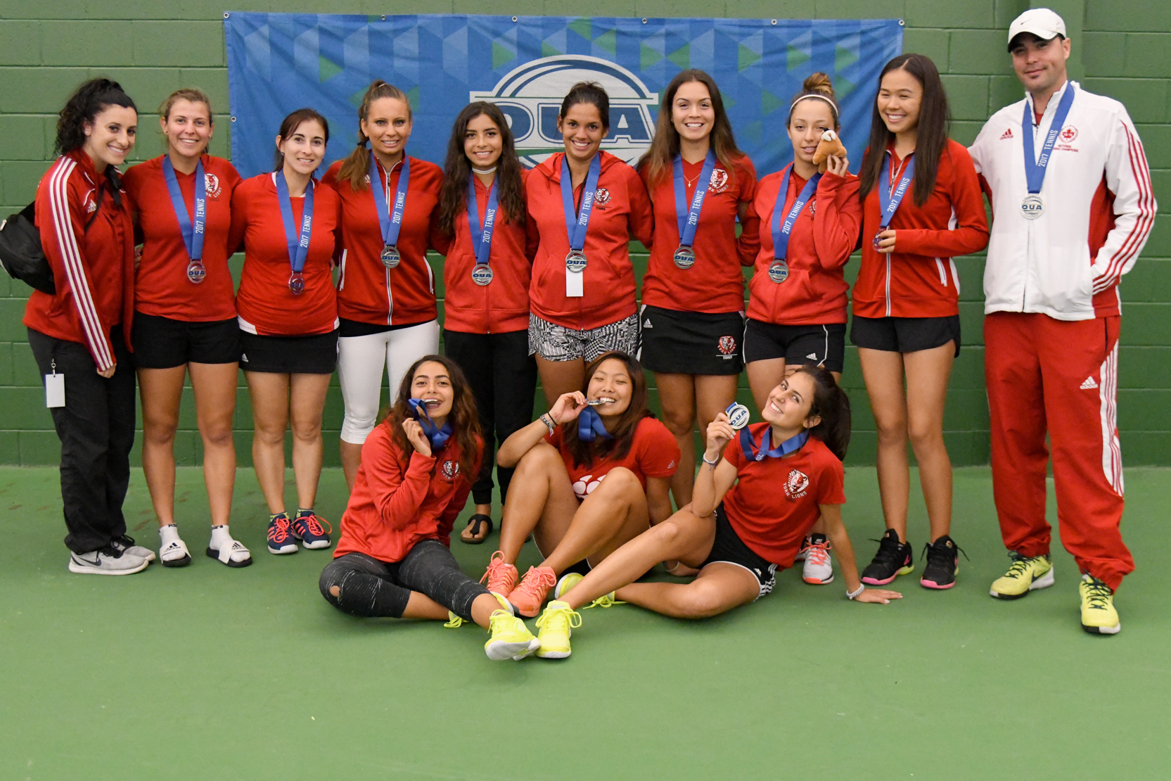 Lions women's tennis