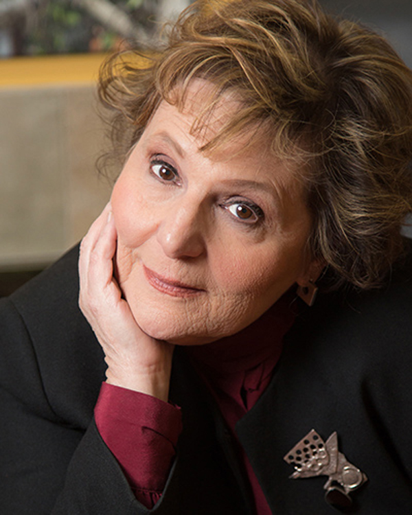 Carla Lipsig-Mummé